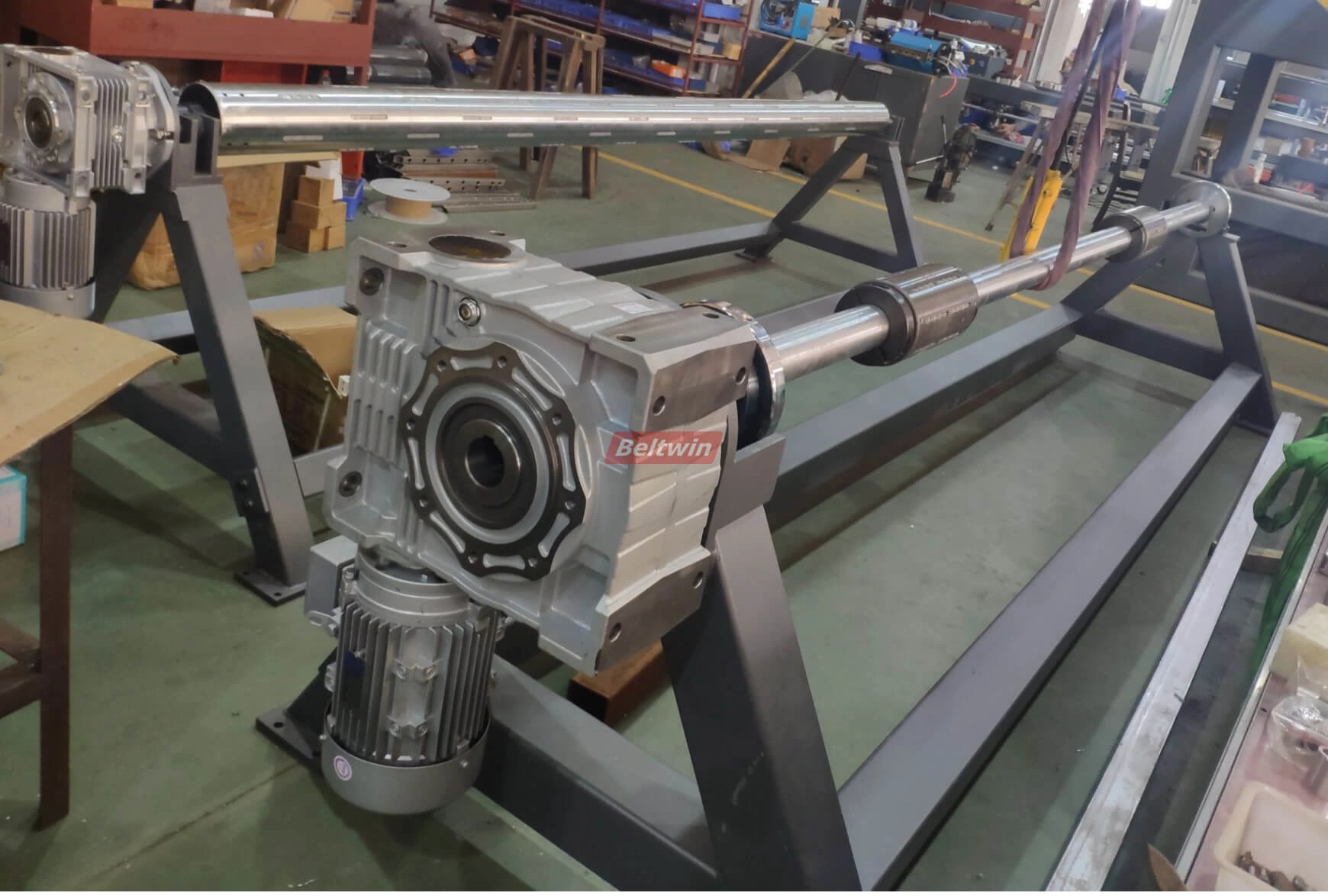 Conveyor Belt Slitter with Winder & Rewinder (Verbesserte Version)