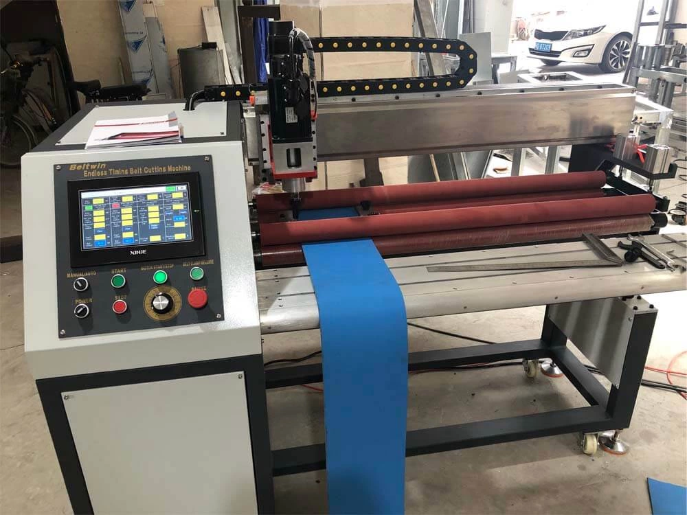 Bohren von Löchern für EP-Gummi-Förderband-Perforationsmaschinen