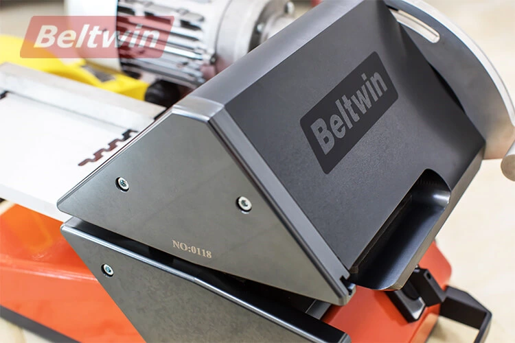 Neuer PVC-PU-Bandlagenseparator SC130