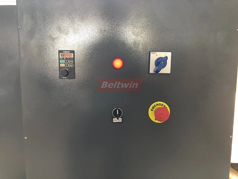 V-Führungs-Schweißmaschine 3000 für PVC-PU-Endlos-Förderband