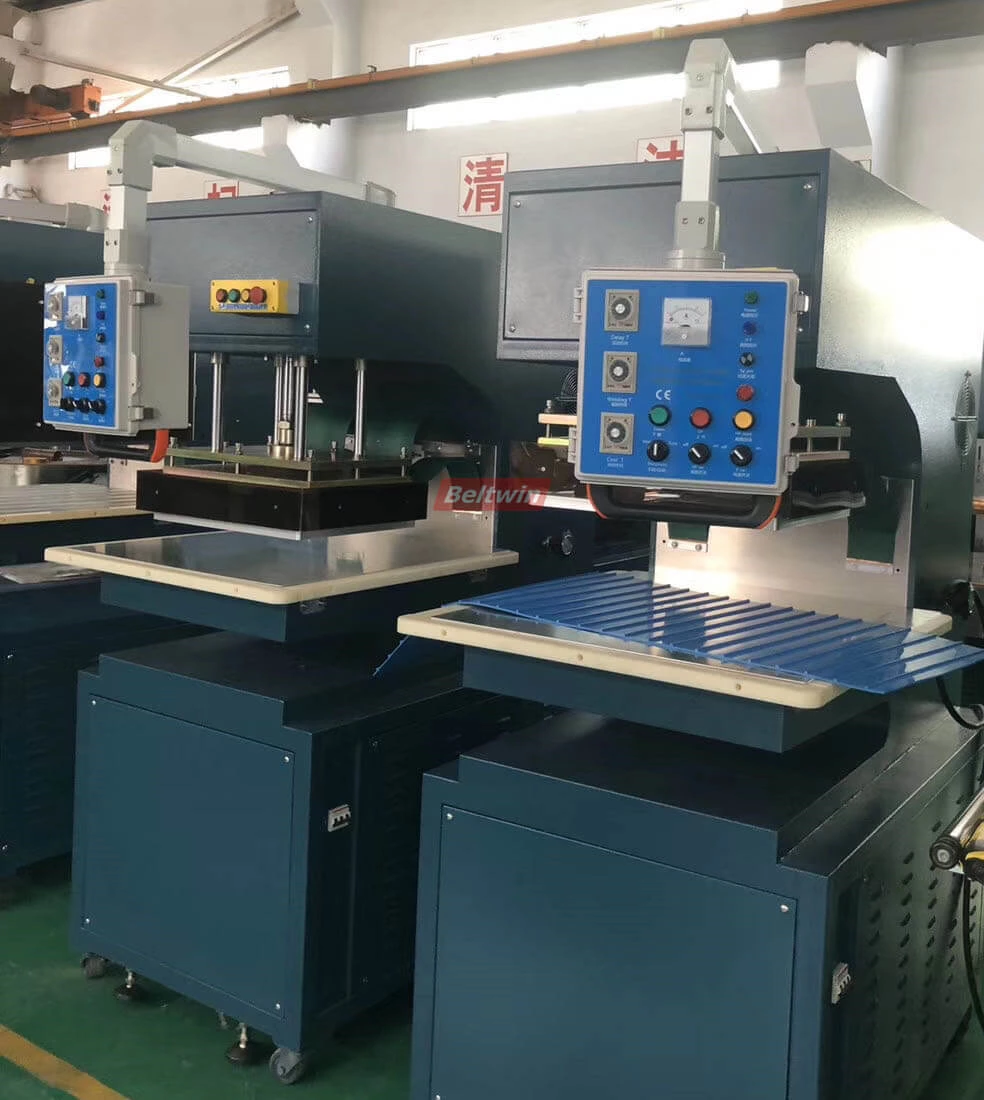 QA-1000 Hochfrequenz-Bandschweißmaschine für Band-V-Führung/Stollen/Seitenwand