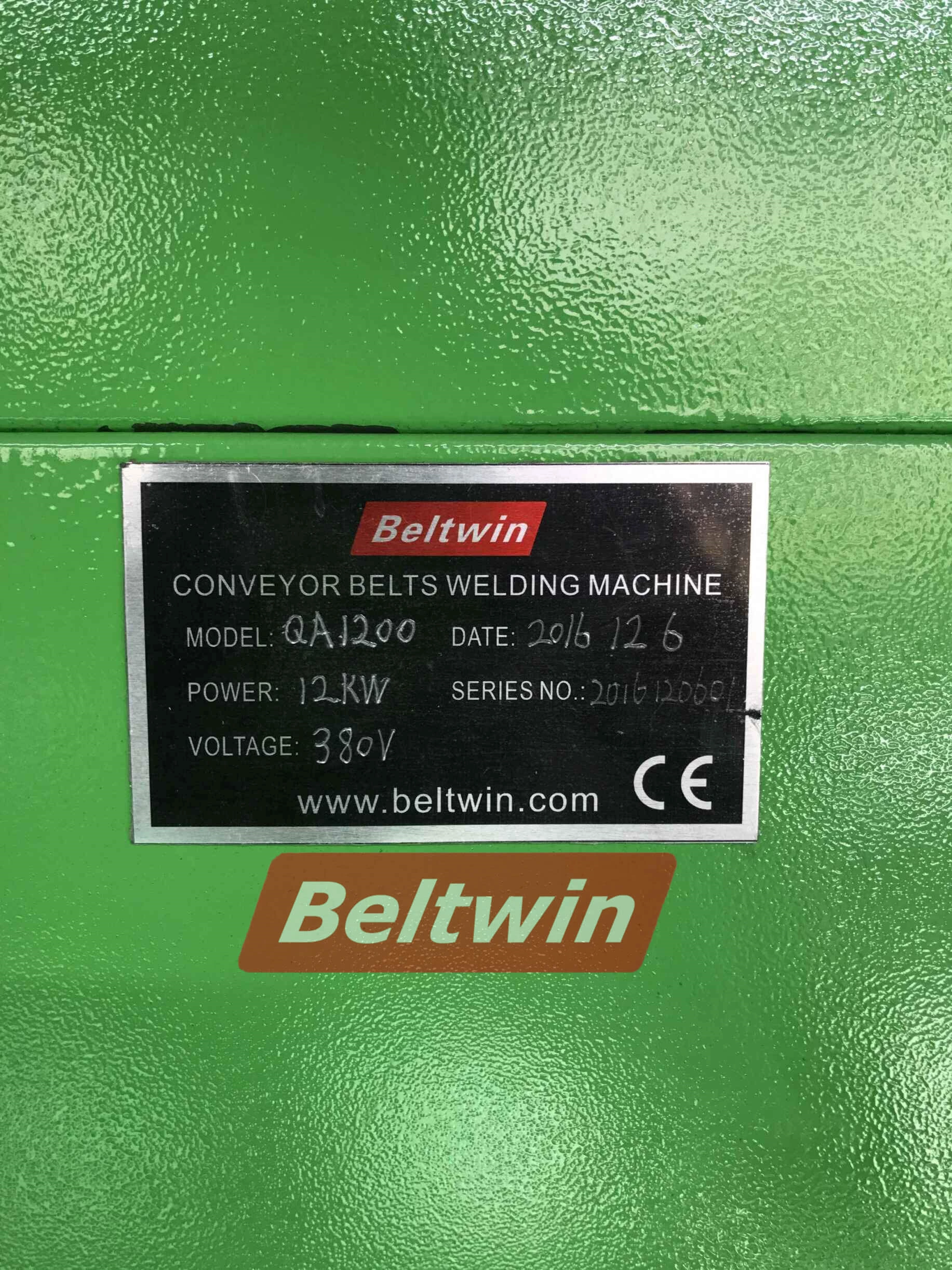 HF-Schweißmaschinenverpackung nach Russland