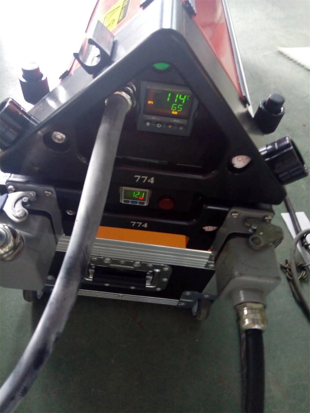 Lieferung 2 Stück Luftkühlpresse PA1200 zum Verbinden von PVC/PU-Bändern