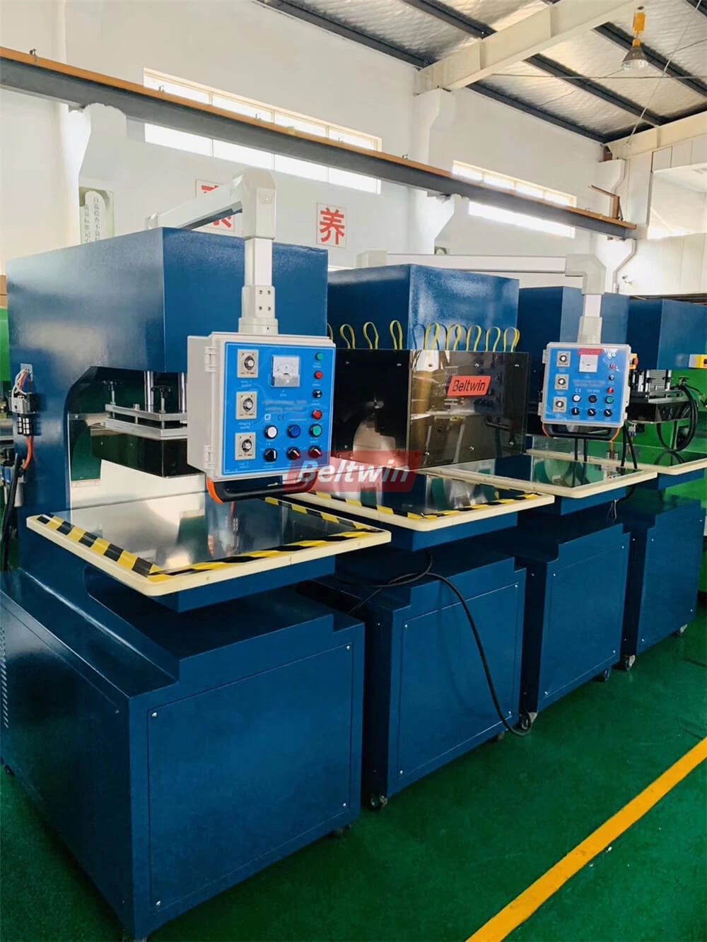 Lieferung der 12-kW-Hochfrequenzmaschine im Februar 2020