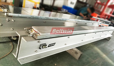 Beltwin 3400 x 150 mm Wasserkühlungspresse Lieferung nach Kolumbien, effektive Länge: 3200 mm