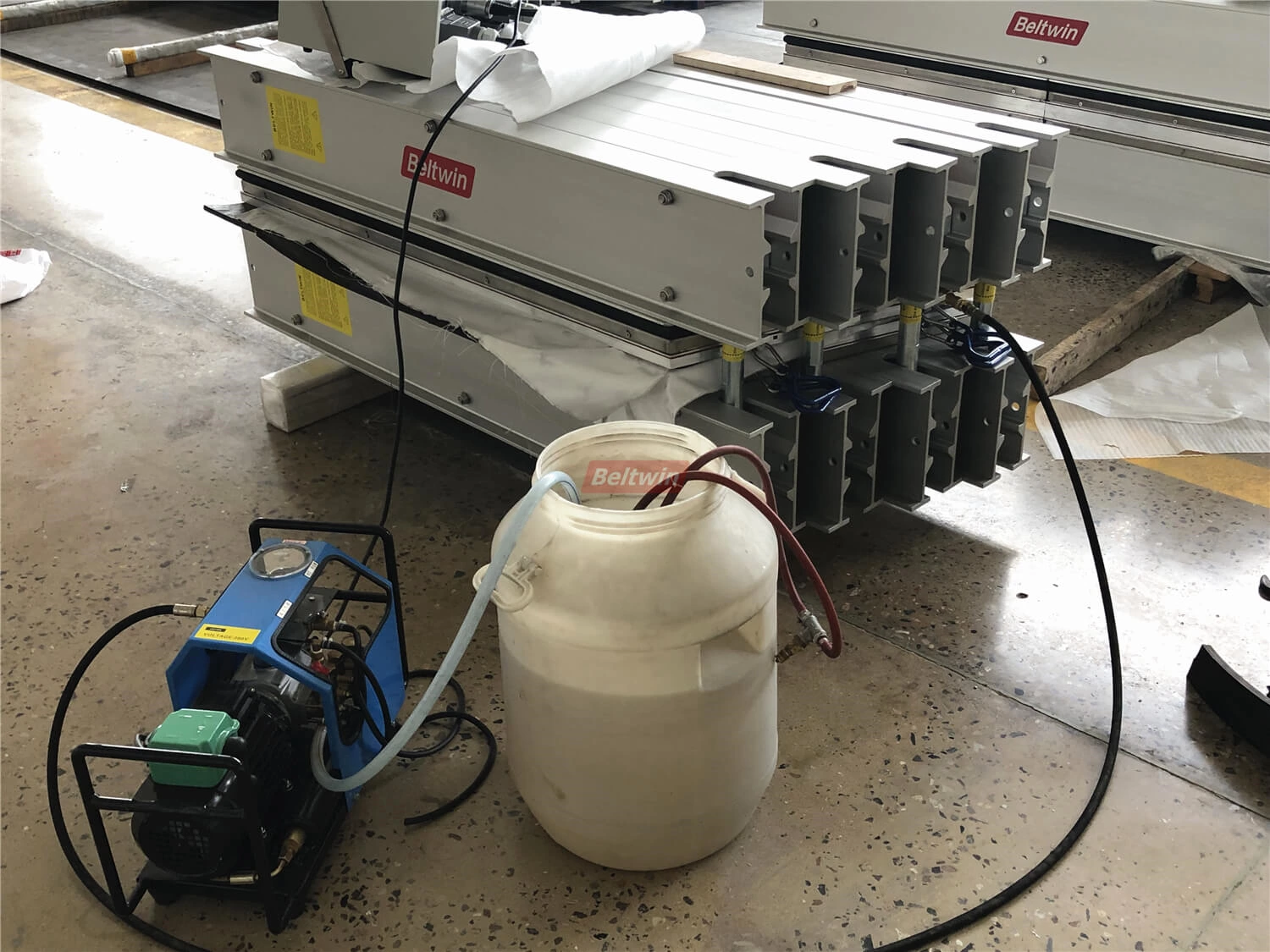 Beltwin Gummiband-Vulkanisierer für 1200-mm-Gürtel