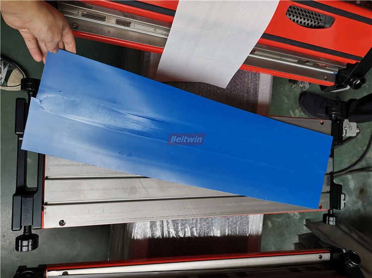 Luftkühlpresse zum Verbinden von Thermodrive-Riemen