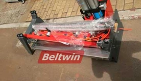 Pneumatischer Fingerstanzer 1600 mm und Wasserkühlungspresse 600 liefern nach Pakistan