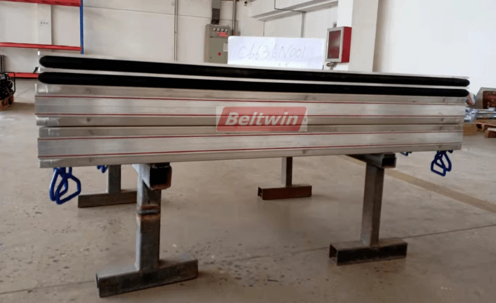 Vulkanisator-Heizplatte 710 * 1420 mm 22 Grad mit Druckbeutel und Druckausgleichsplatte, passend für Almex-Teilvulkanisator, Versand nach Australien.