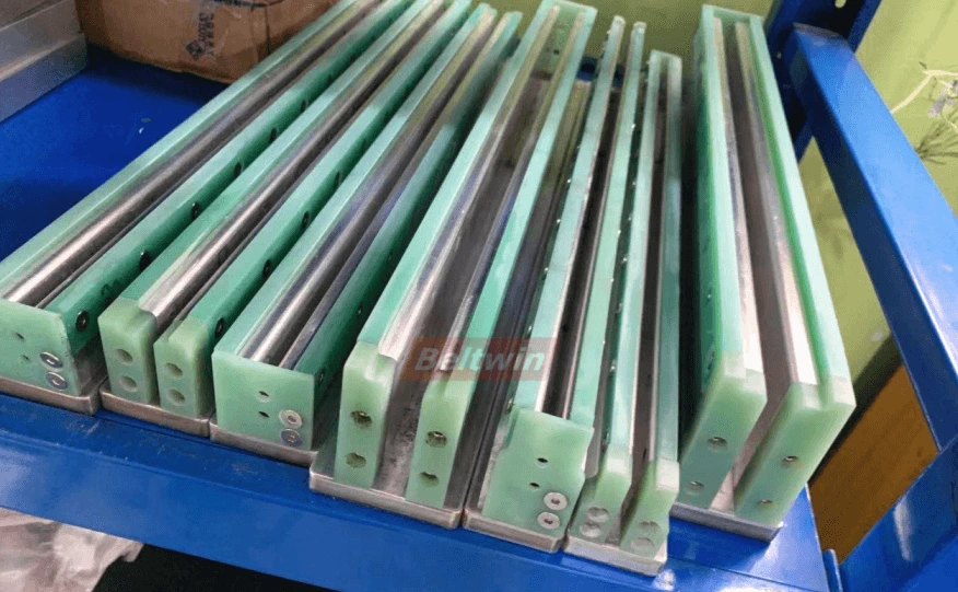 3 PCS Luftkühlungspresse PA300 / PA600 / PA1500 + 12KW HF-Maschine + 1M Führungsschweißmaschine Versand nach Deutschland