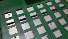 So bohren Sie ein quadratisches Loch 35 x 35 mm