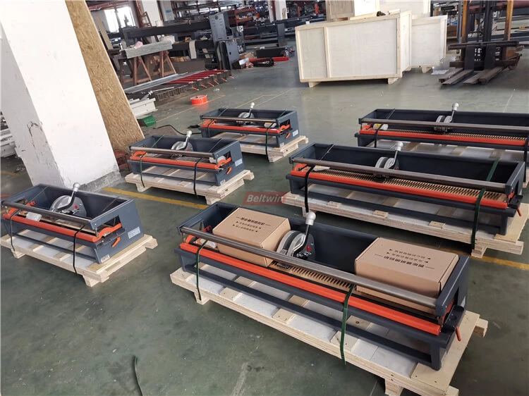 6-teiliger manueller Fingerlocher Lieferung im Oktober 2019