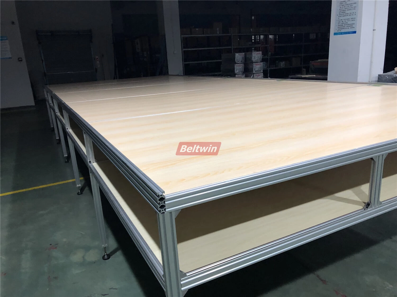 Beltwin 2.5 Meter breite Förderband-Werkbank, kann angepasst werden.