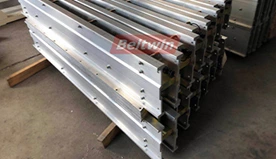 Lieferung eines hydraulischen Vulkanisators vom Typ Beltwin in den Iran!