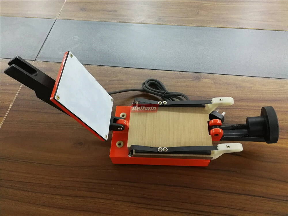 Klassische Riemenspleißpresse für Spindelbänder, Flachriemen und Maschinenriemen