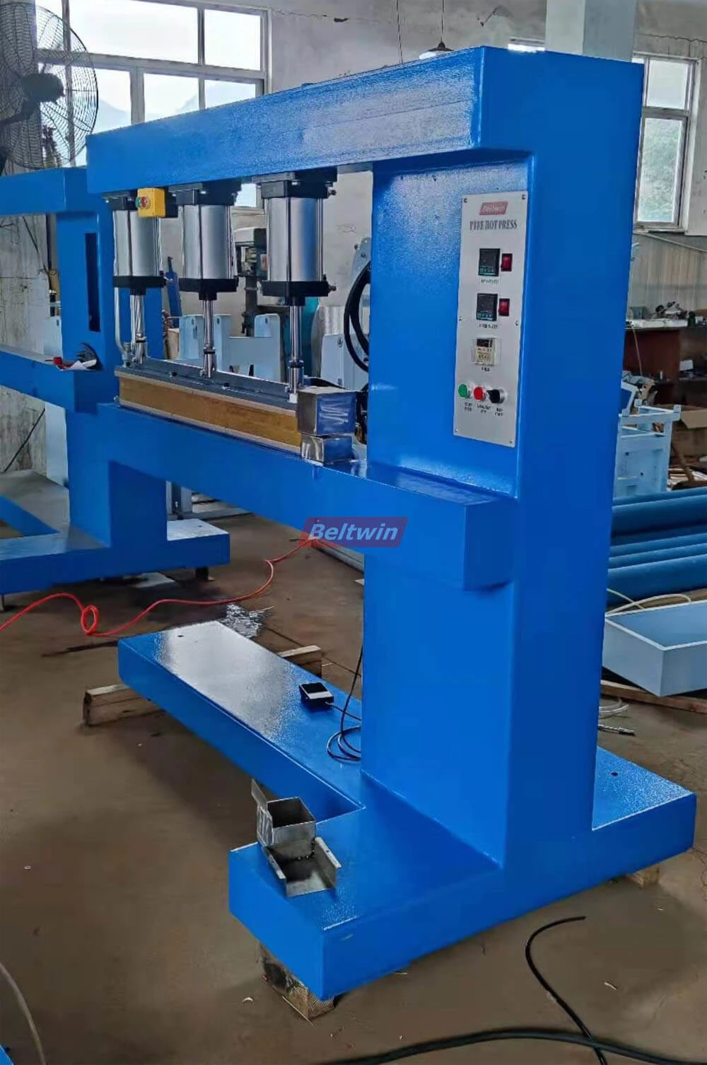 PTFE-Teflon-Bandschweißmaschine Spleißpresse TW(STW)130-200