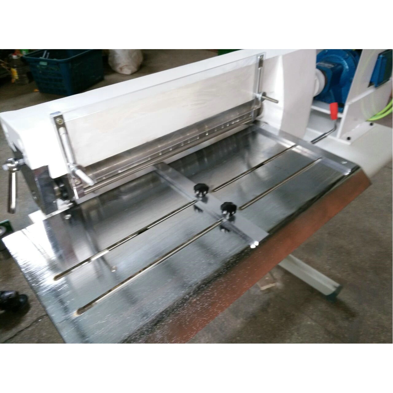 Schneidemaschine 600 nach Niederlande