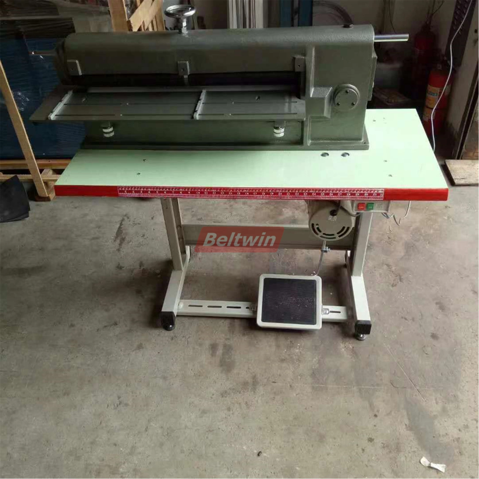 Zahnriemenschneidemaschine 14''-60'' (350-1500mm)