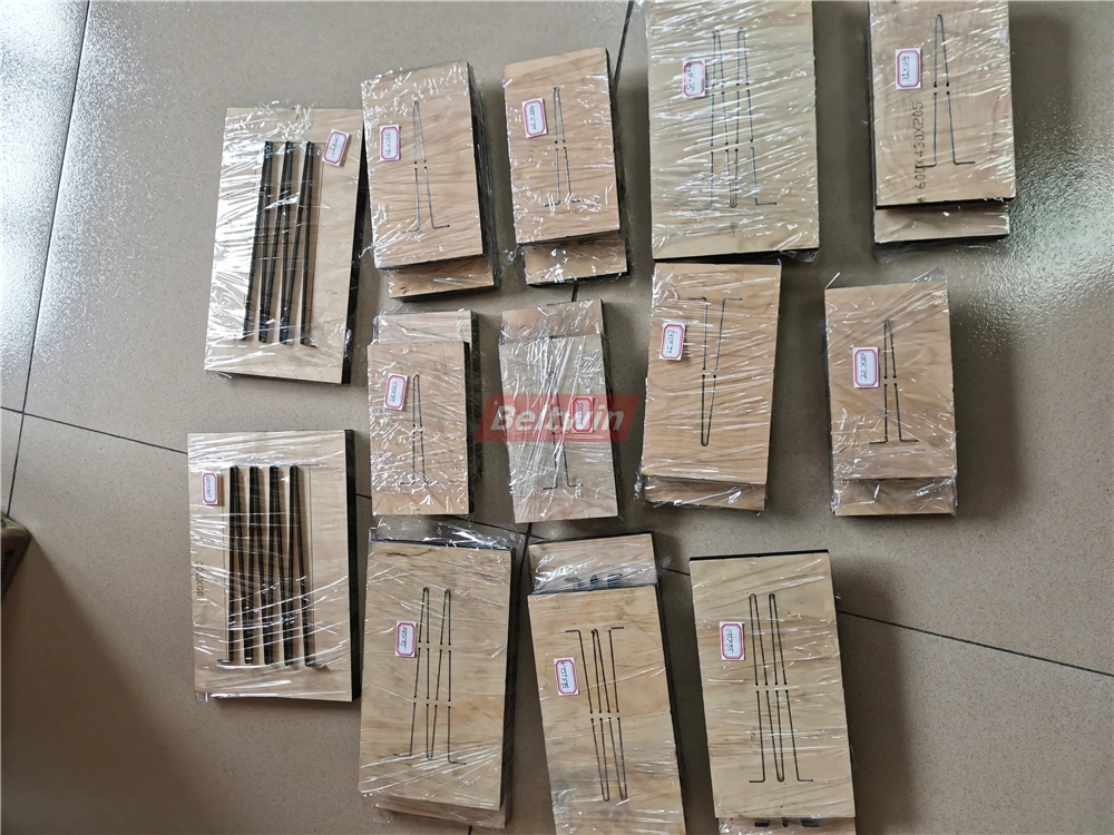 Zahnriemen-Finger-Stanzmaschine