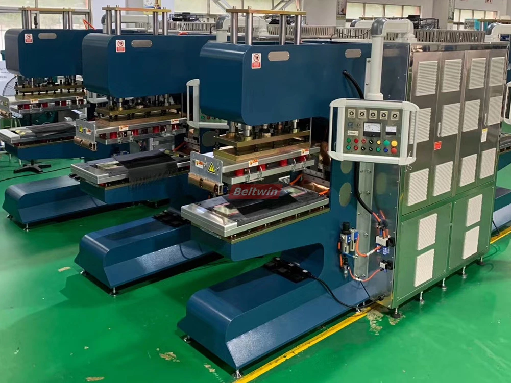 25KW Hochfrequenz-Schweißgerät für Laufband, PVC-PU-Gürtelspleiß und Schweißbügel-Seitenwand, Führung