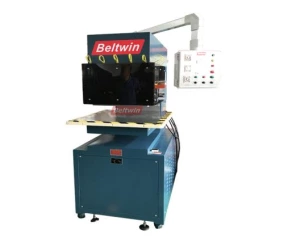 Gesamtlösung für die Herstellung von Förderbändern für einen Kunden in Saudi-Arabien