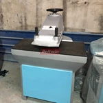 Zahnriemen-Finger-Stanzmaschine