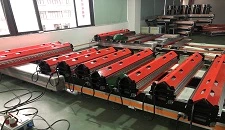 Neueste Luftkühlpresse der dritten Generation zum Verbinden von PVC / PU-Gürteln