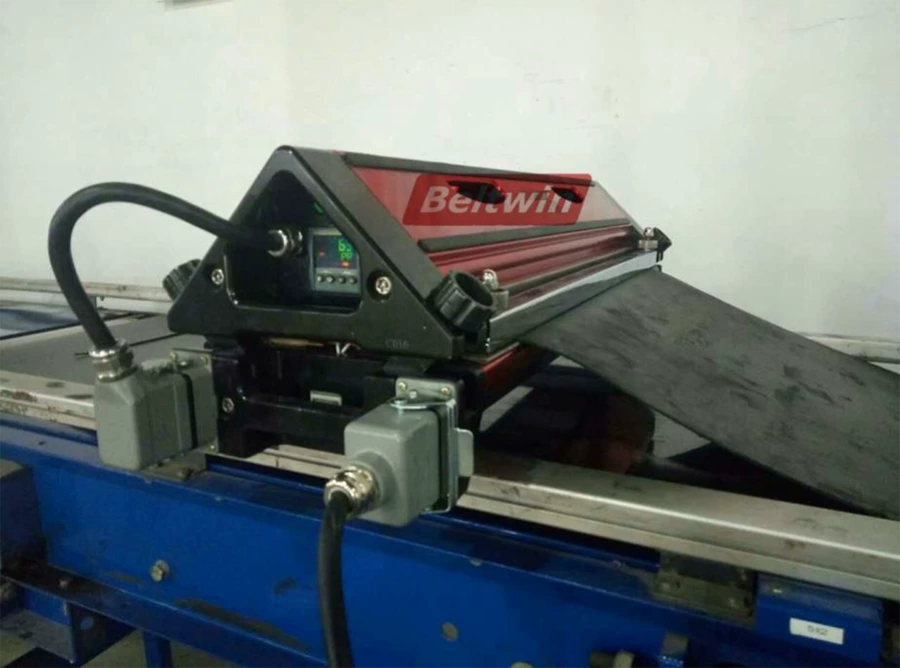 EINE VON BELTWIN VOR-ORT-SPLEISS-ARBEITSERFAHRUNG