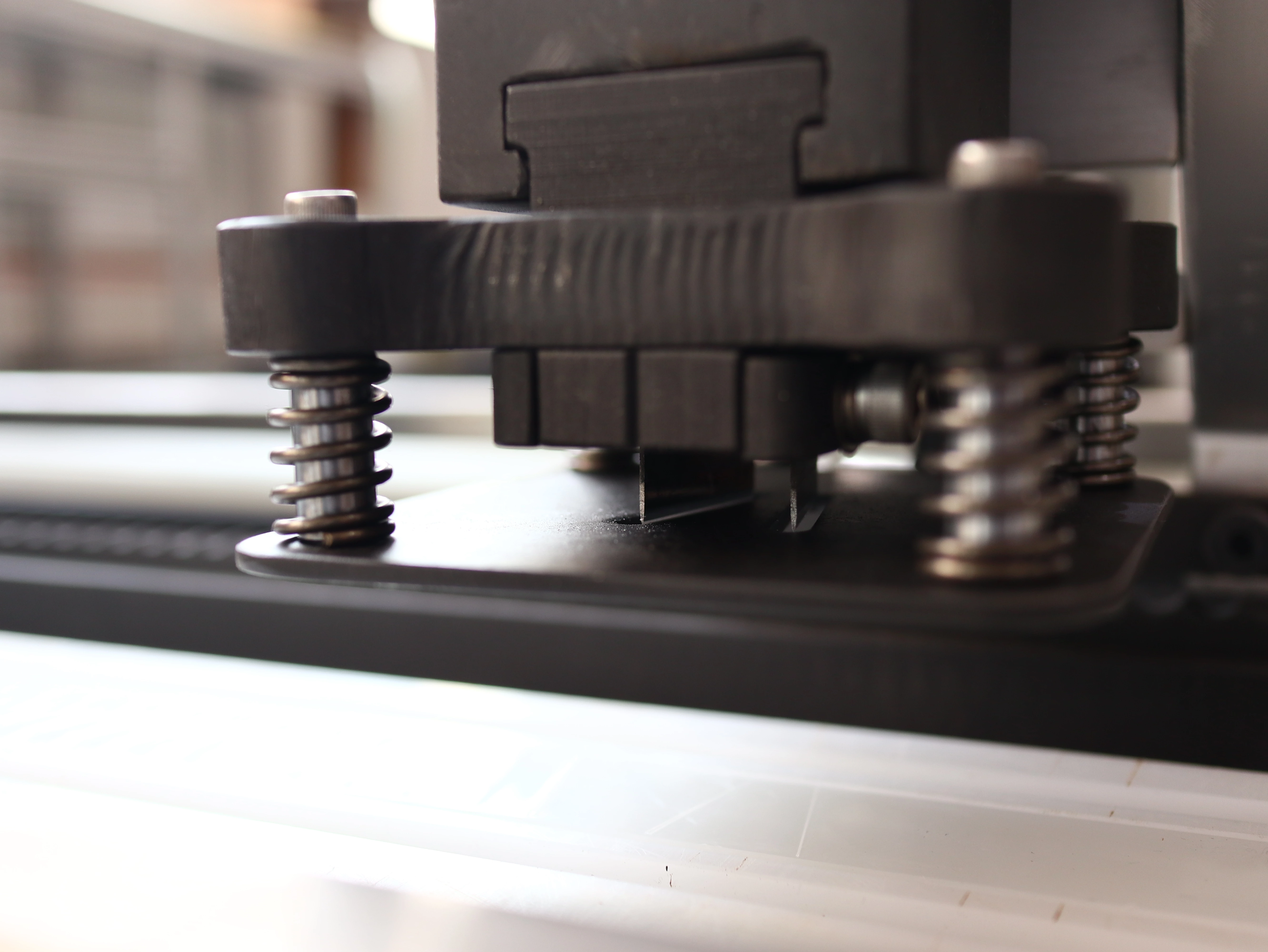 Hochleistungs-Stanzmaschine TC1000H - 1600H