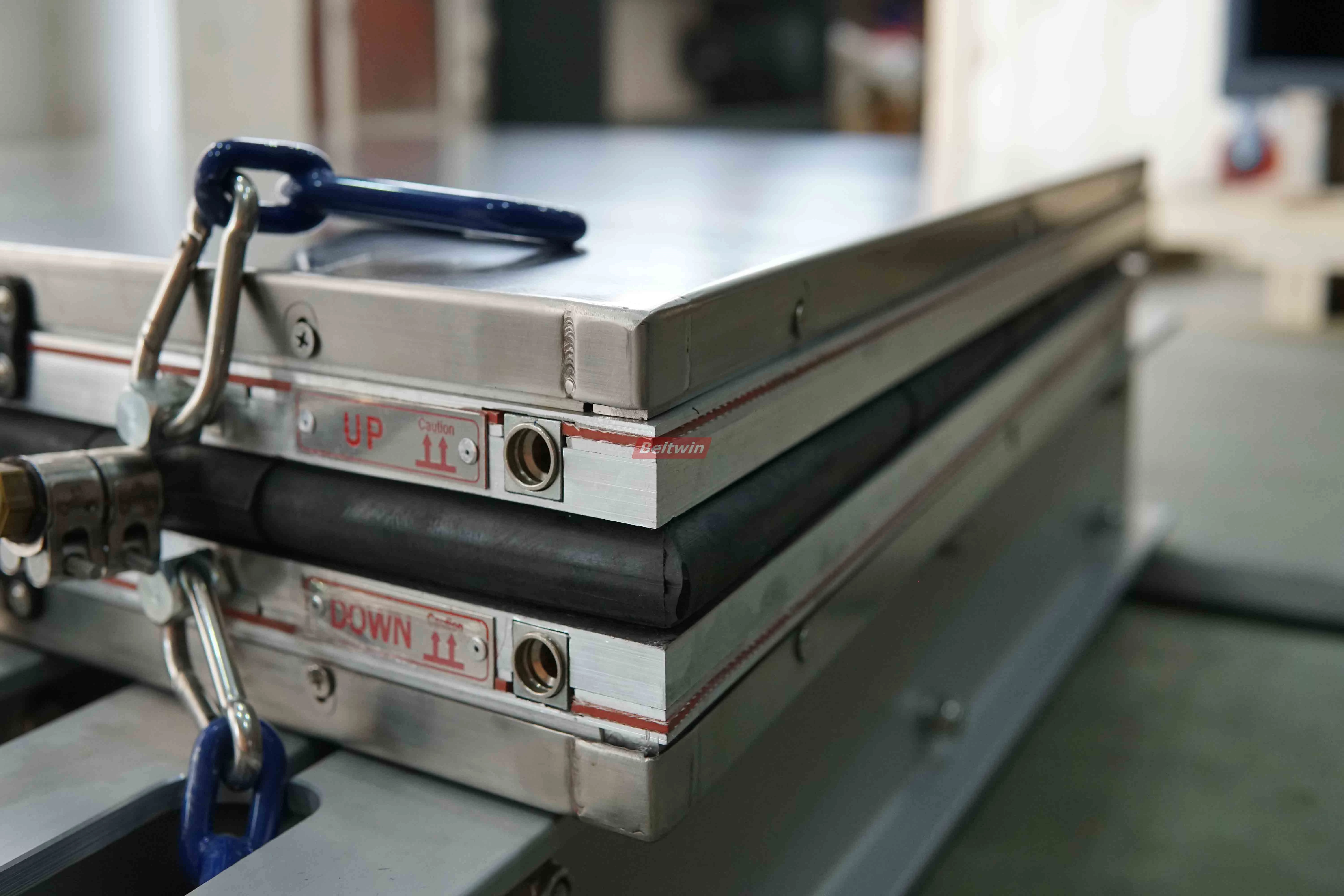 Heizplattenteile für Gummiförderbänder